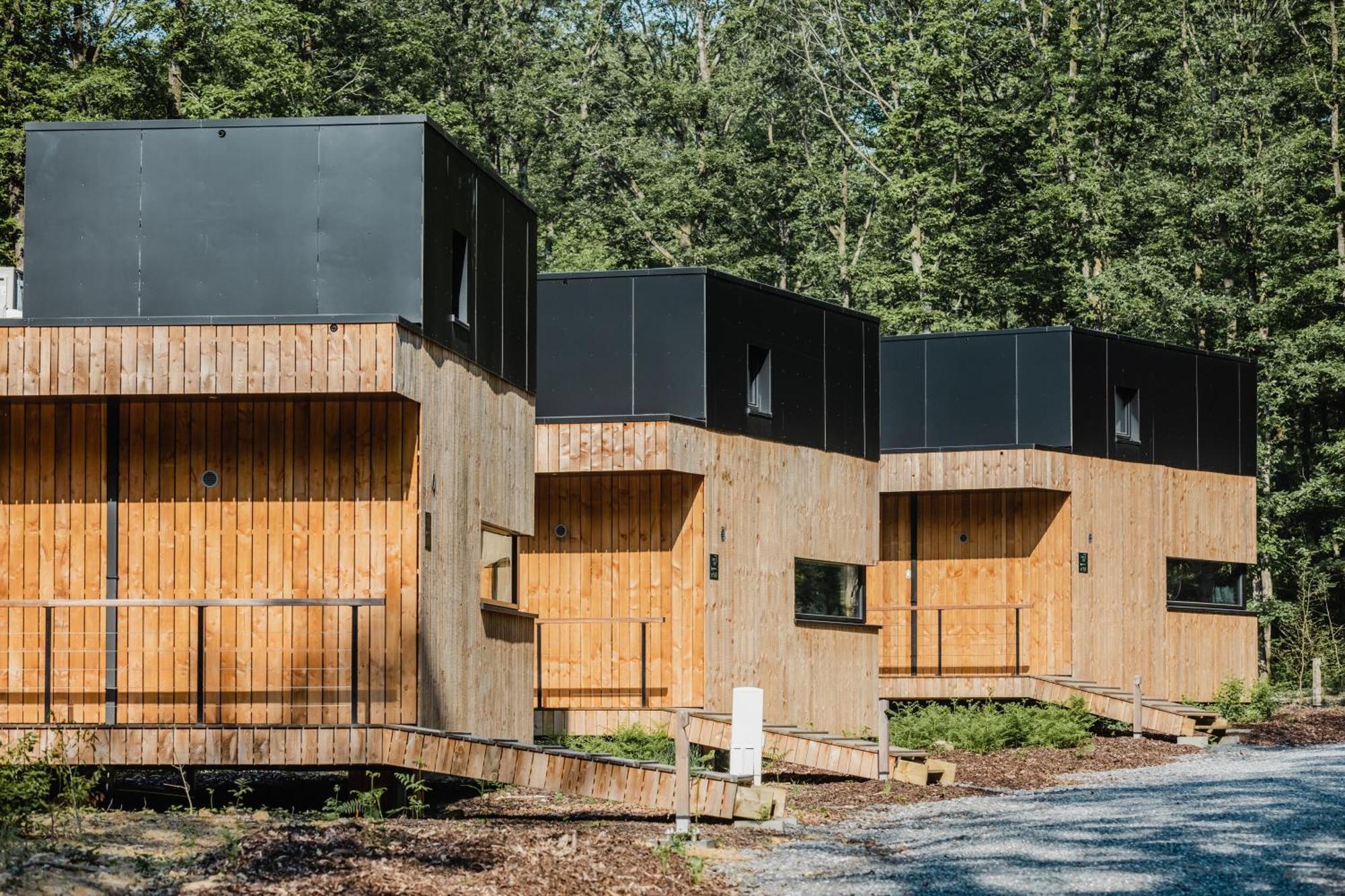 Forest Cube Oignies Eksteriør billede